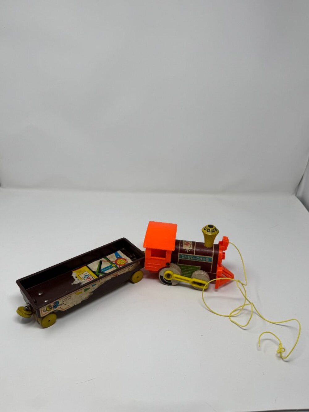 Vintage Fisher-Price #168 Magnetic Chug-Chug Train Locomotive & Gondola